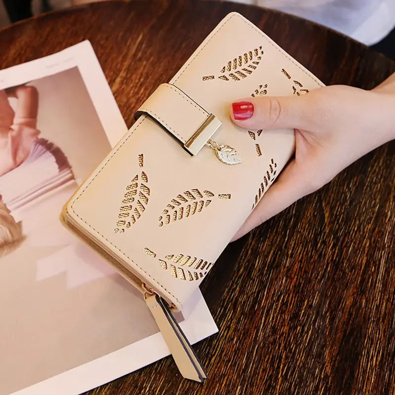 Fashion  Wallet Purse Women Long Wallet Gold Hollow Leaves Pouch Handbag For Women Coin Purse Card Holders Clutch